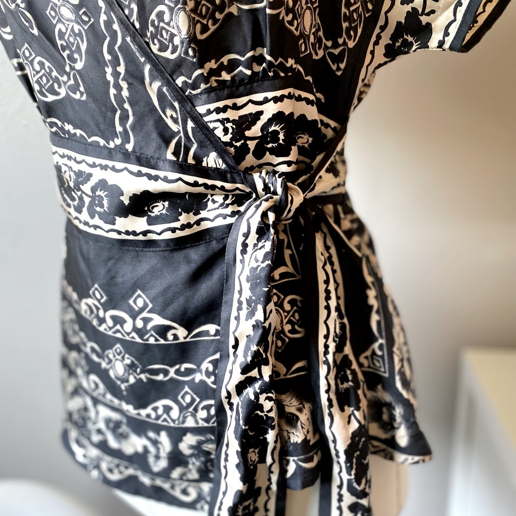 Whbm Kimono Style Wrap Top Silk Size Small
